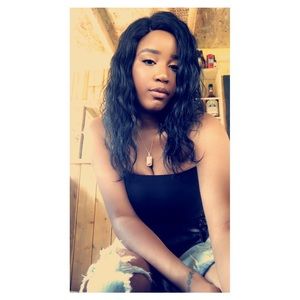 Meet your Posher, Breanne